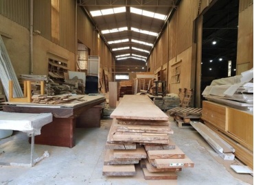 Affordable ash wood furniture factory in Vietnam