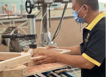 The company produces walnut wood furniture for resorts in Vietnam