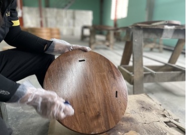 Reputable walnut wood coffee table factory in Binh Duong