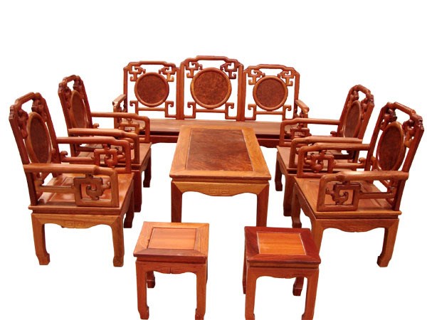 Export wooden furniture products are popular today