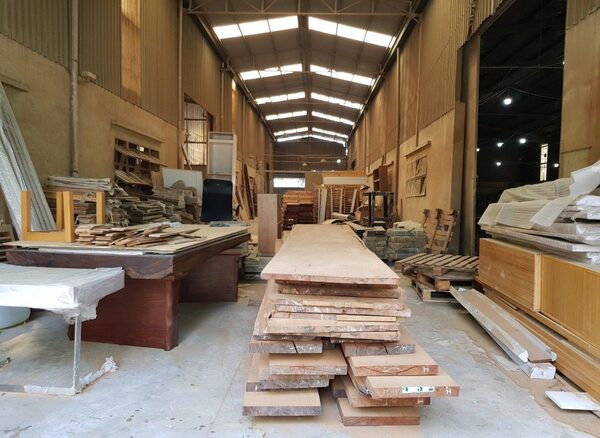 Qualitative and affordable ash wood furniture factory in Vietnam