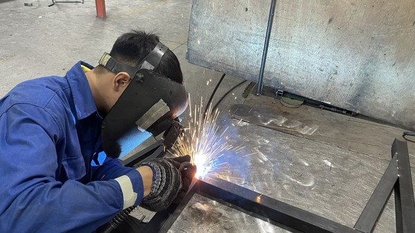 The staff is fully equipped with safety gear when performing welding and cutting