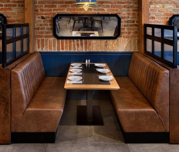 Long sofas made from leather are very suitable for European-style restaurants