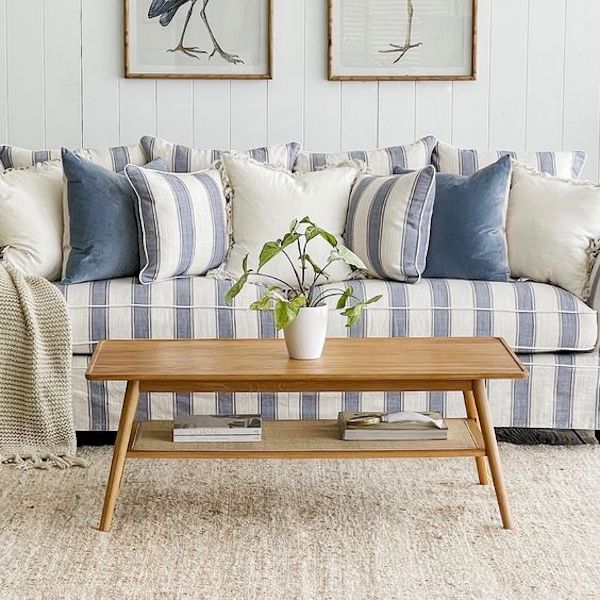 Oak coffee table has natural grain and light color